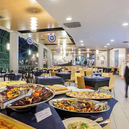 Ξενοδοχείο με διαμερίσματα Th - Villaggio Olimpico