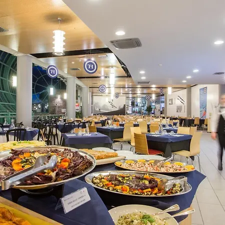 公寓式酒店 Th - Villaggio Olimpico 塞斯特雷
