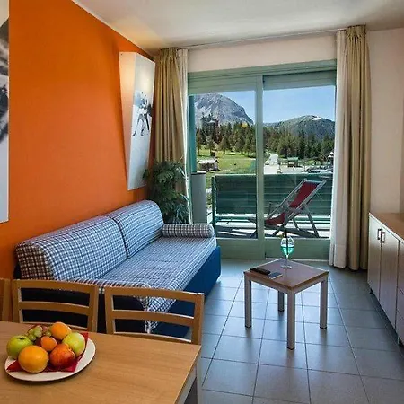 Apartahotel Th - Villaggio Olimpico 4*