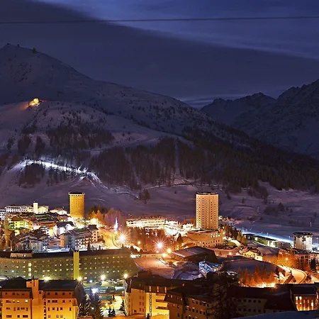 Th - Villaggio Olimpico Апарт-отель 4*