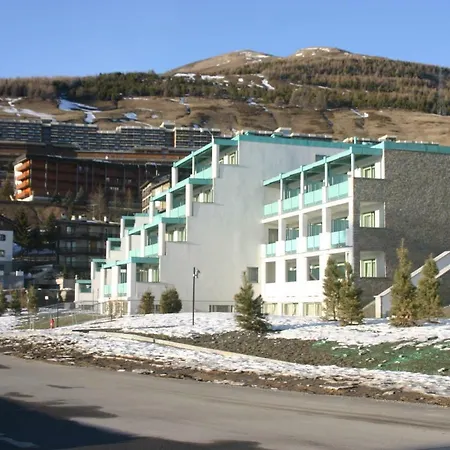 Th - Villaggio Olimpico 아파트호텔