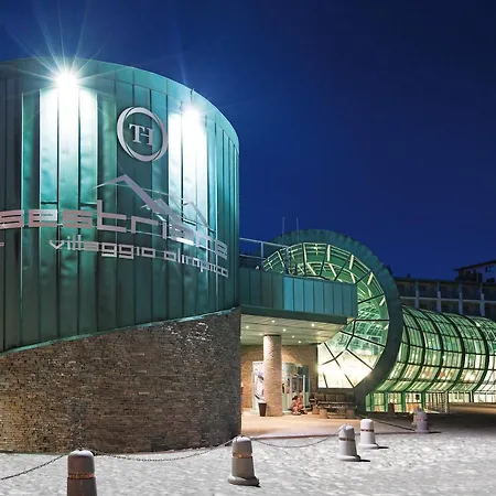 Th - Villaggio Olimpico 4*