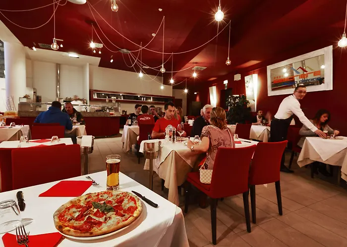 Th - Villaggio Olimpico