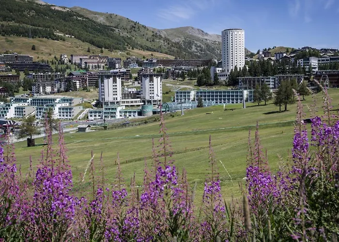 Th - Villaggio Olimpico 4*